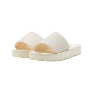 slippers lichtbeige teaganmerrick